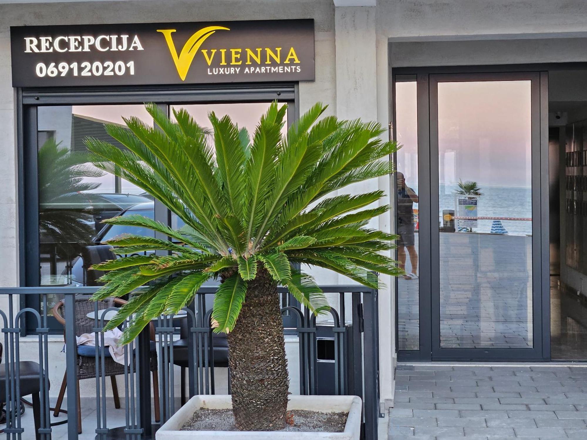 Vienna Luxury Apartments โดบราวอดา ภายนอก รูปภาพ