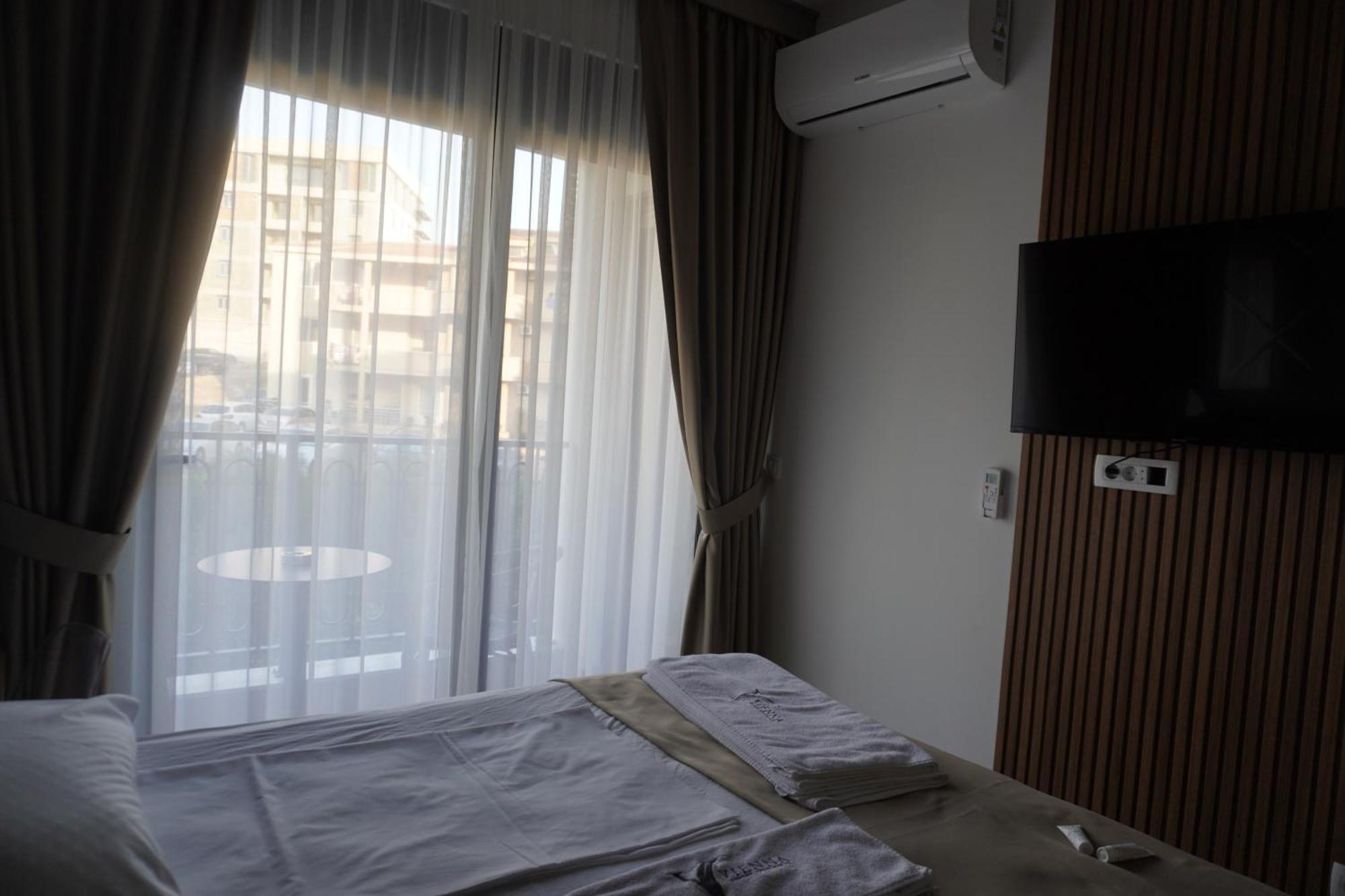 Vienna Luxury Apartments โดบราวอดา ภายนอก รูปภาพ